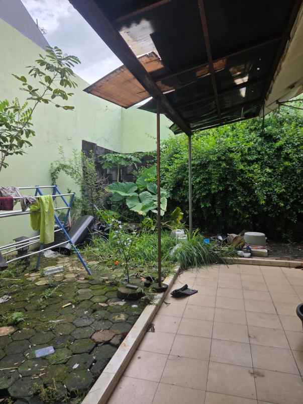 dijual rumah cluster bulevar hijau