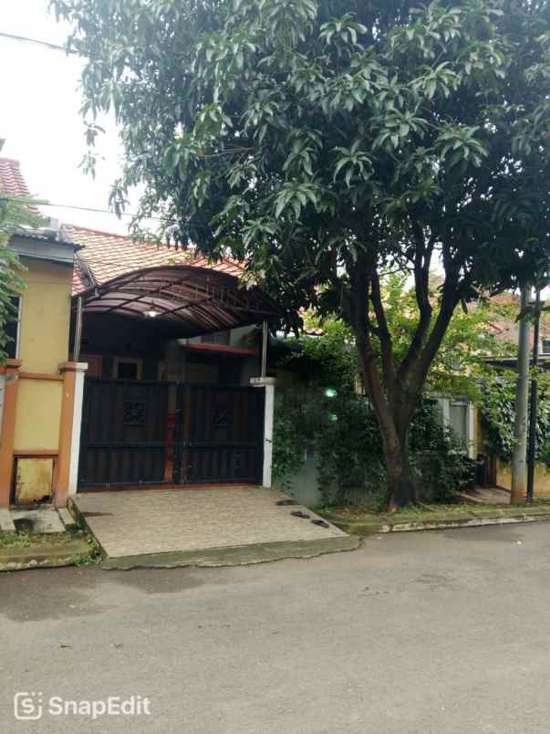dijual rumah cluster bulevar hijau