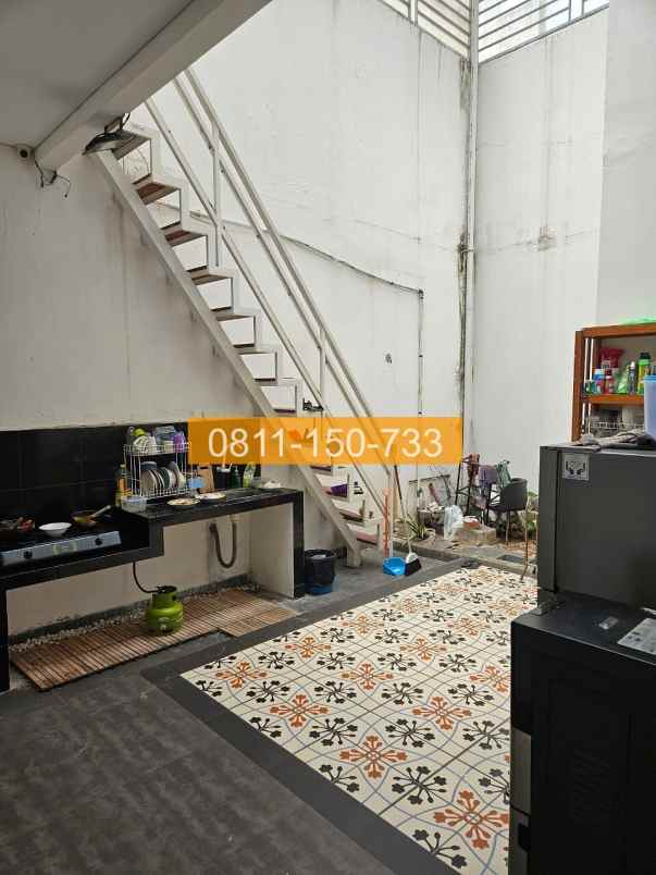 dijual rumah cluster cawang de arafat