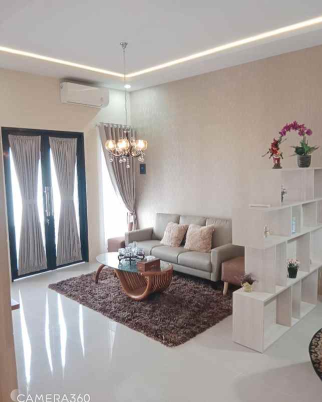 dijual rumah cluster di komsen jatiasih