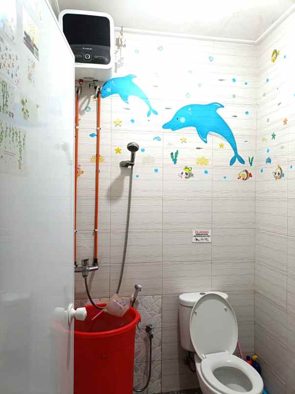 dijual rumah cluster ebony green ara