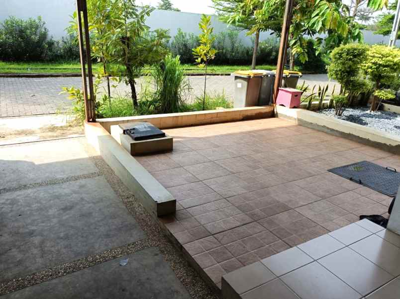 dijual rumah cluster ebony green ara