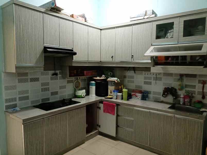dijual rumah cluster ebony green ara