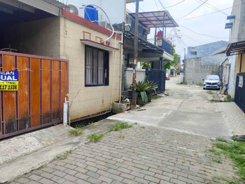 dijual rumah cluster griya asri kebantenan