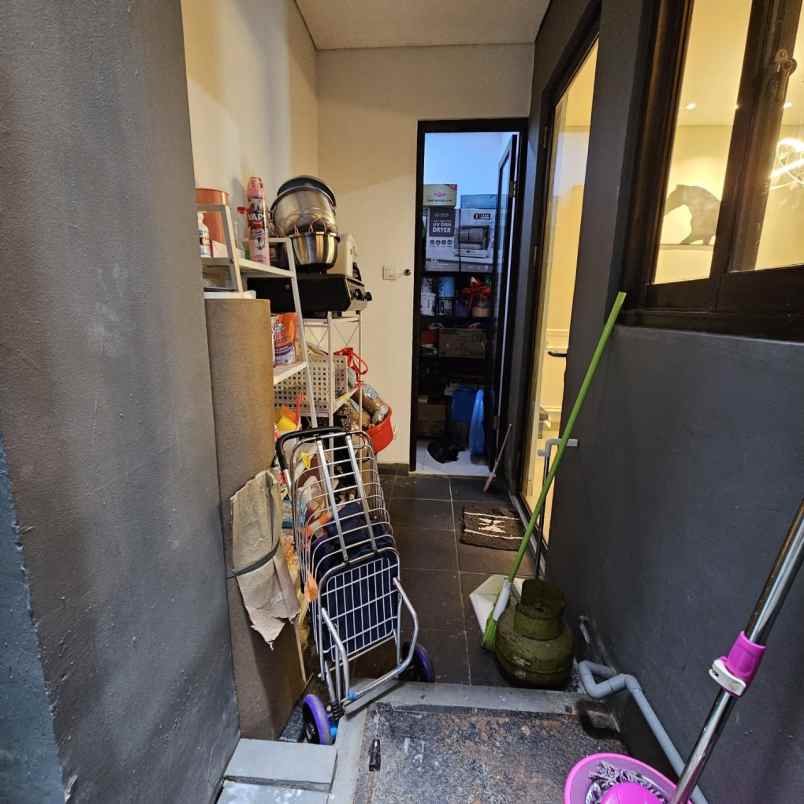 dijual rumah cluster la seine jakarta