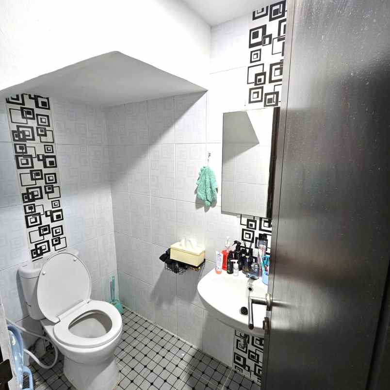 dijual rumah cluster la seine jgc