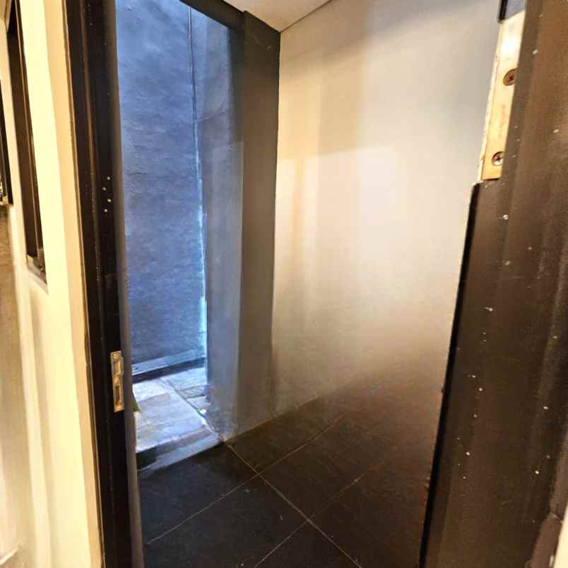 dijual rumah cluster la seine jgc