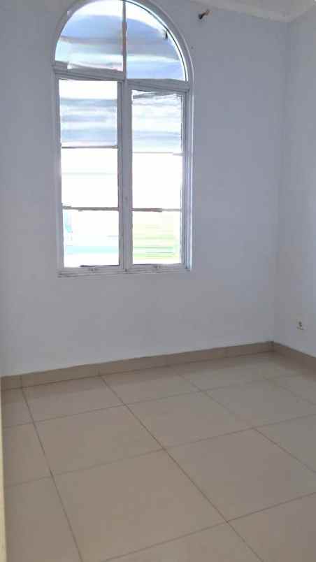 dijual rumah cluster la seine jgc