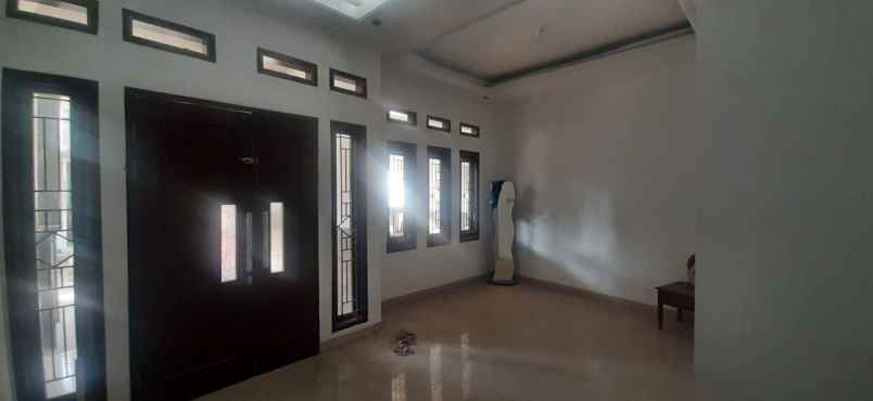 dijual rumah cluster sinergi antapani