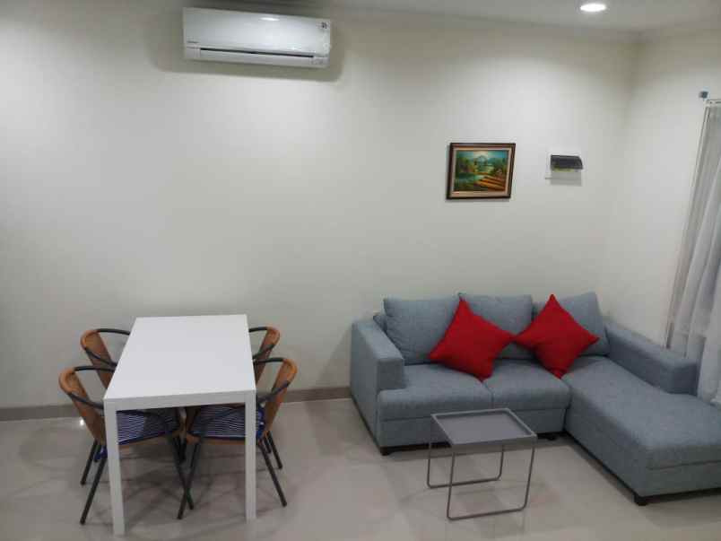 dijual rumah cluster tesla gading serpong