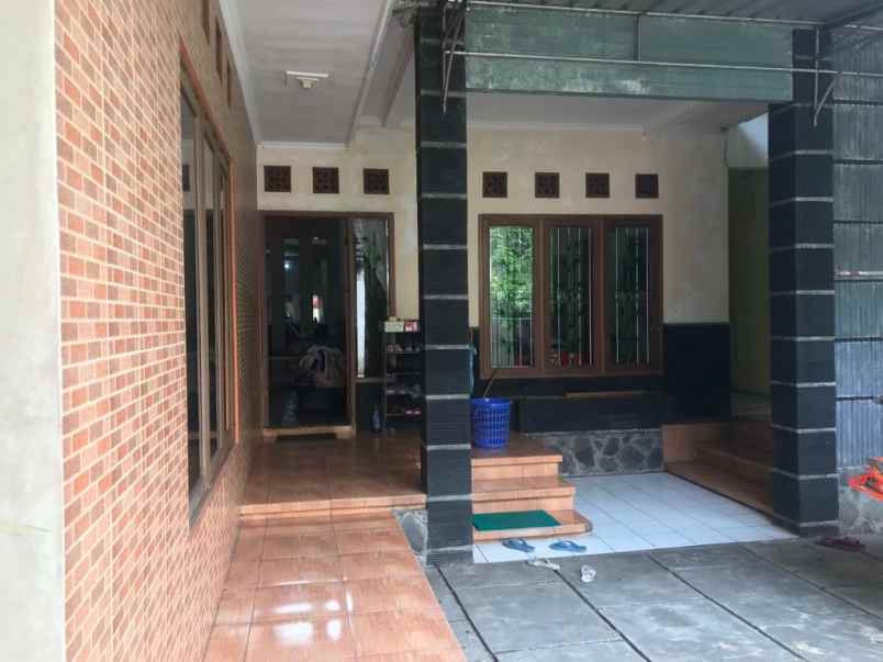 dijual rumah dan rumah joglo di juwana