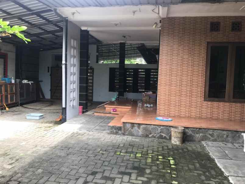 dijual rumah dan rumah joglo di juwana