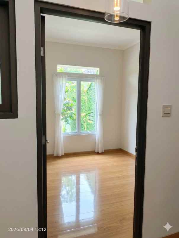 dijual rumah dasana indah blok uc