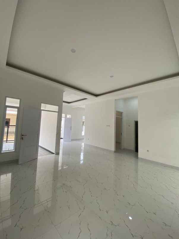 dijual rumah dekat grand galaxy bekasi