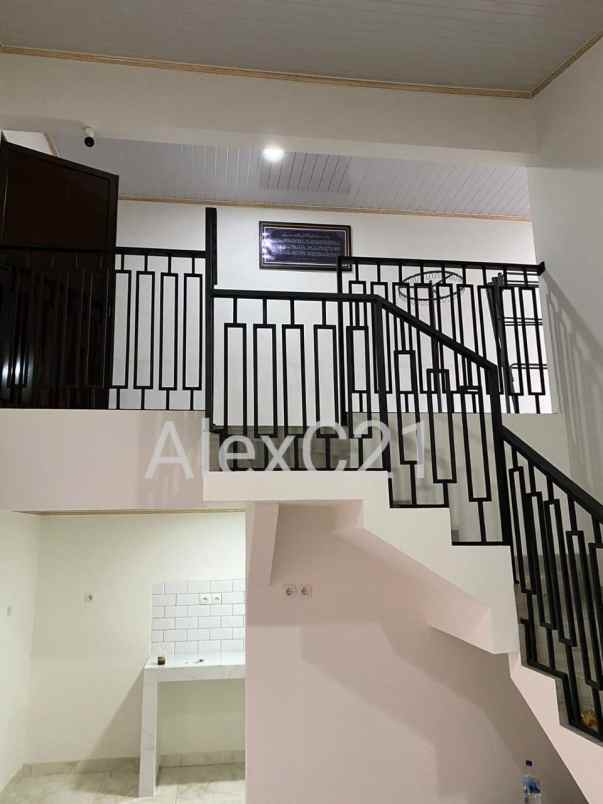 dijual rumah depok jaya