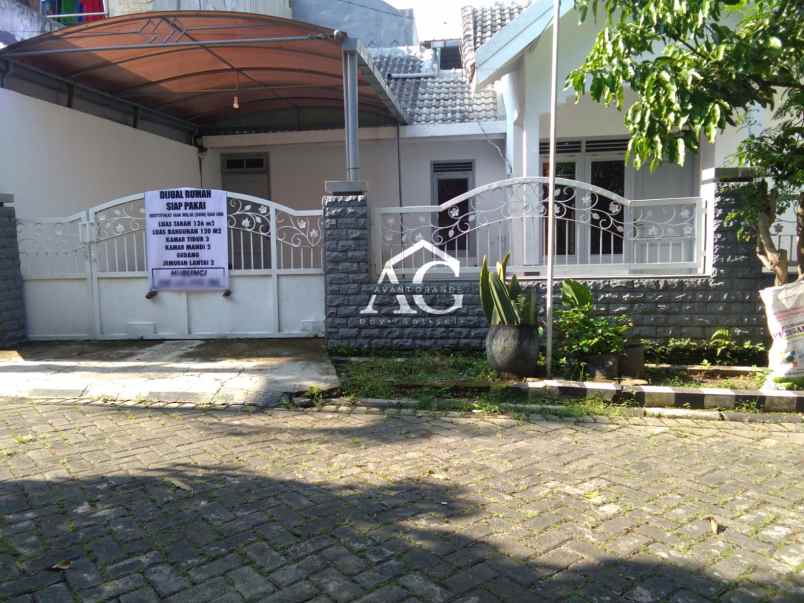 dijual rumah di bukit cemara tidar malang