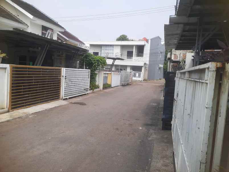 dijual rumah di cideng de cluster 2