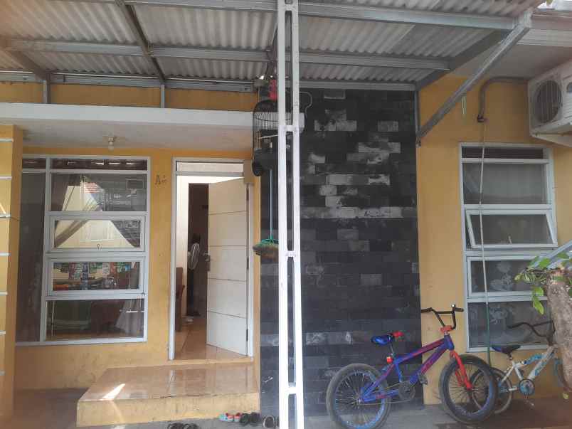 dijual rumah di cideng de cluster 2