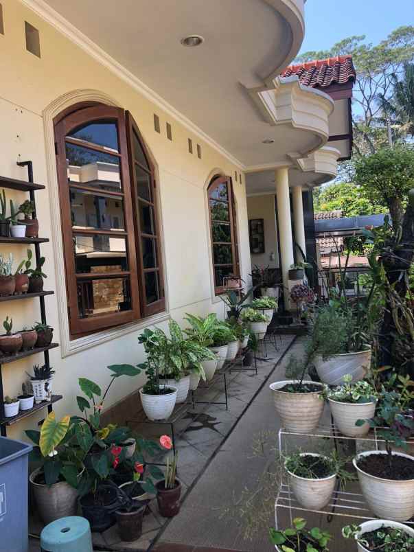 dijual rumah di duta bukit mas banyumanik semarang