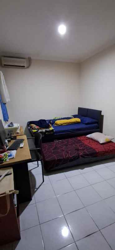 dijual rumah di komplek cikunir jatibening bekasi