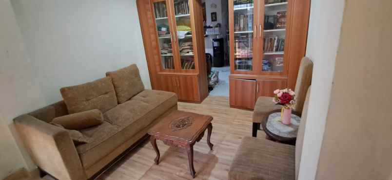 dijual rumah di komplek cikunir jatibening bekasi