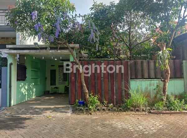 dijual rumah di perumahan pondok wisata estate