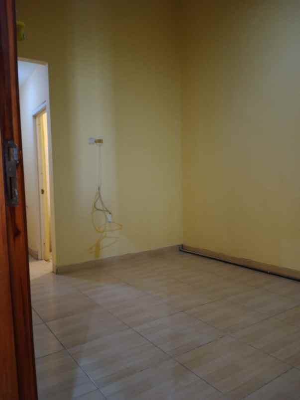 dijual rumah di pondok maritim indah surabaya barat