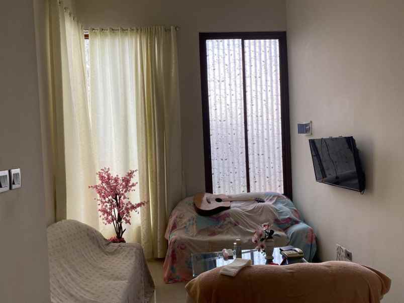 dijual rumah di solo baru sukoharjo