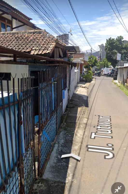 dijual rumah dijual rumah di jl tutwuri