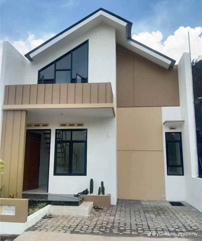dijual rumah diover kredit rumah di