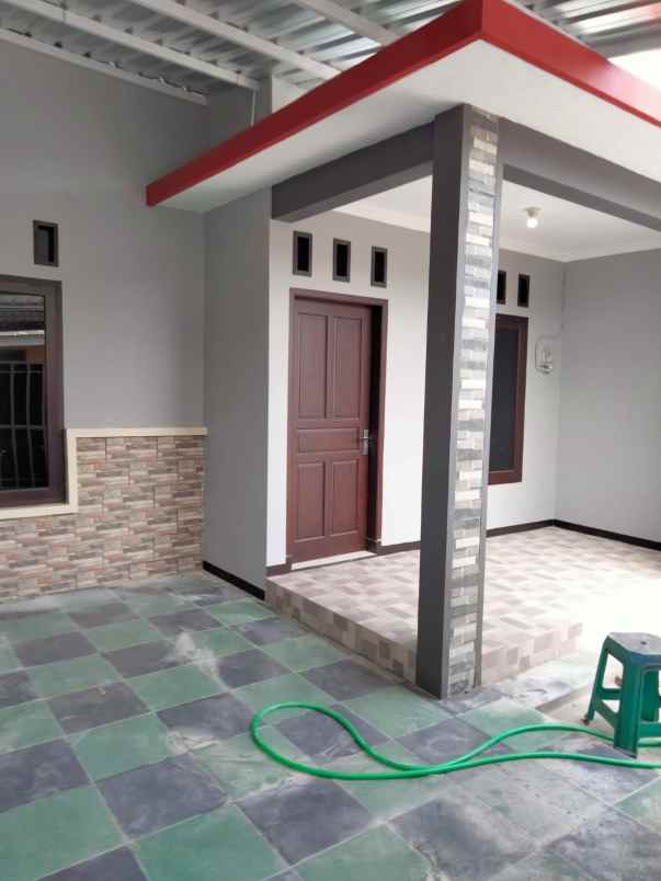 dijual rumah dk pabrik ds wirun