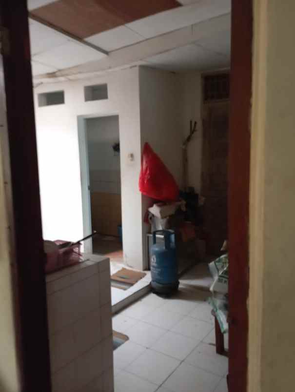 dijual rumah gandaria