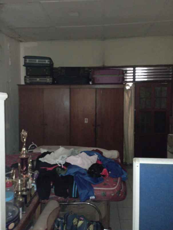 dijual rumah gandaria