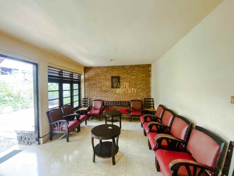 dijual rumah gedong tengen kota