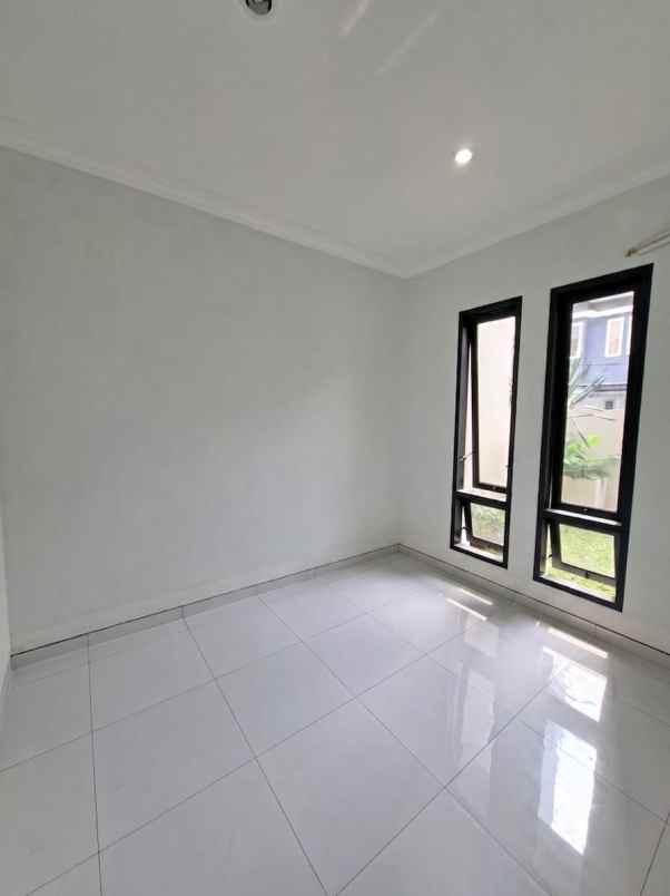 dijual rumah graha sampurna indah