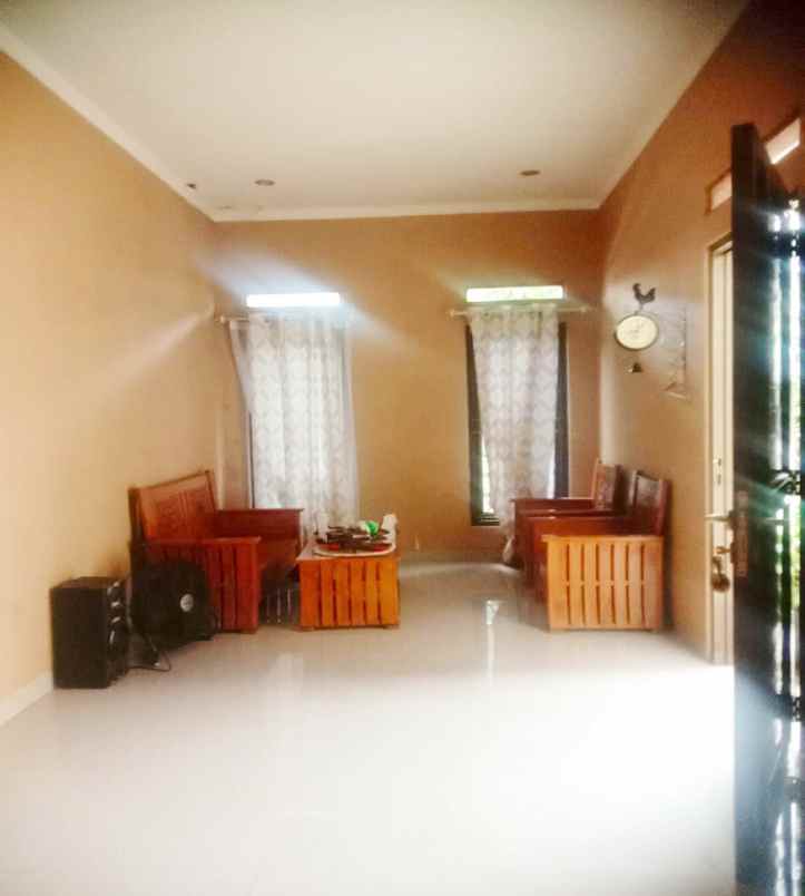 dijual rumah grand depok city sektor