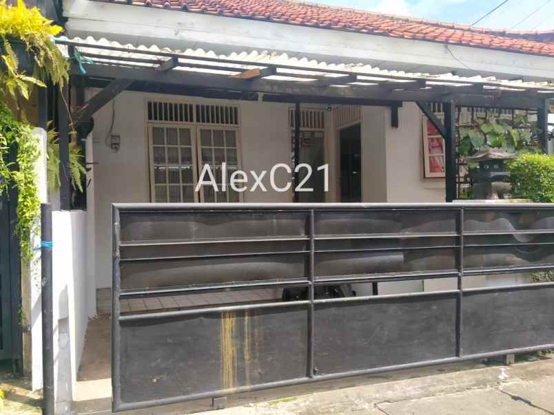 dijual rumah grogol utara