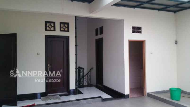 dijual rumah jagakarsa