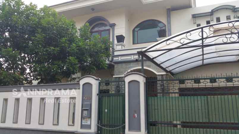 dijual rumah jagakarsa