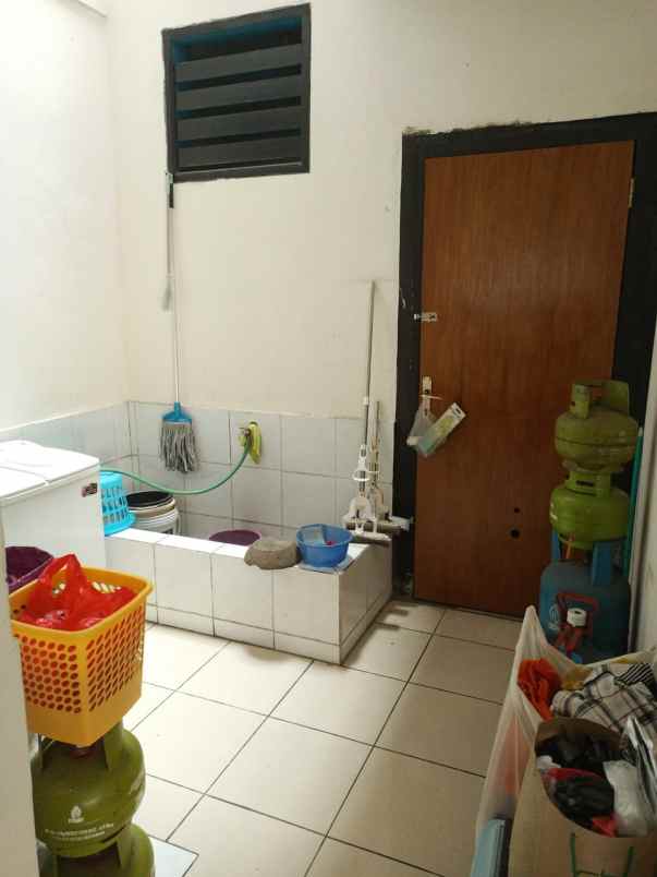 dijual rumah jaka setia bekasi selatan