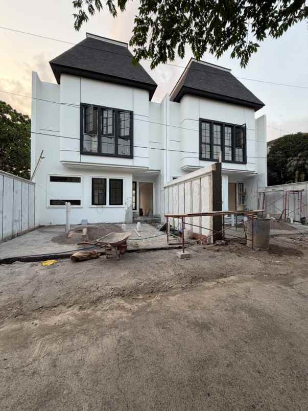 dijual rumah jalan damai