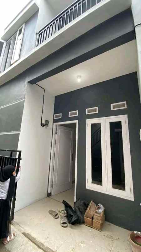 dijual rumah jalan jagakarsa raya