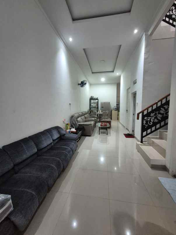 dijual rumah janur asri kelapa gading