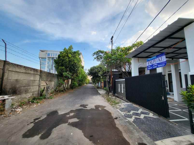 dijual rumah jatisari