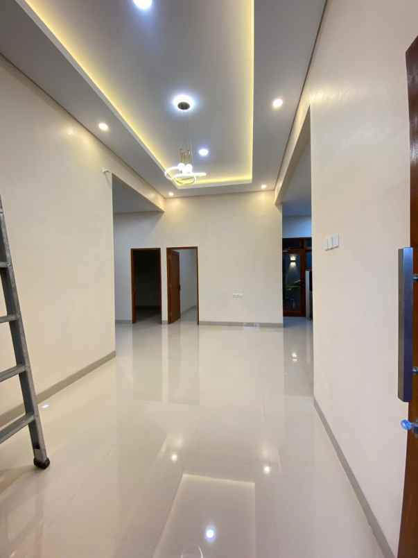 dijual rumah jetis trimulyo