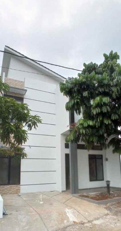 dijual rumah jl aran jatiasih kec