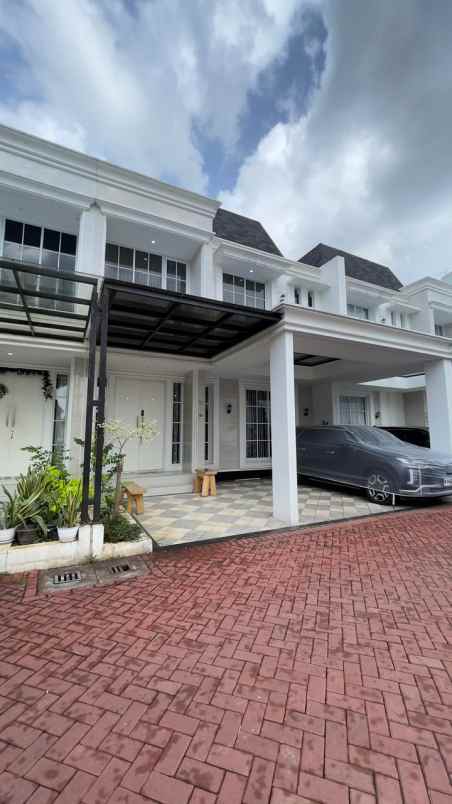 dijual rumah jl bambu apus cipayung