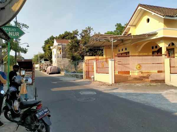 dijual rumah jl banteng utama sariharjo