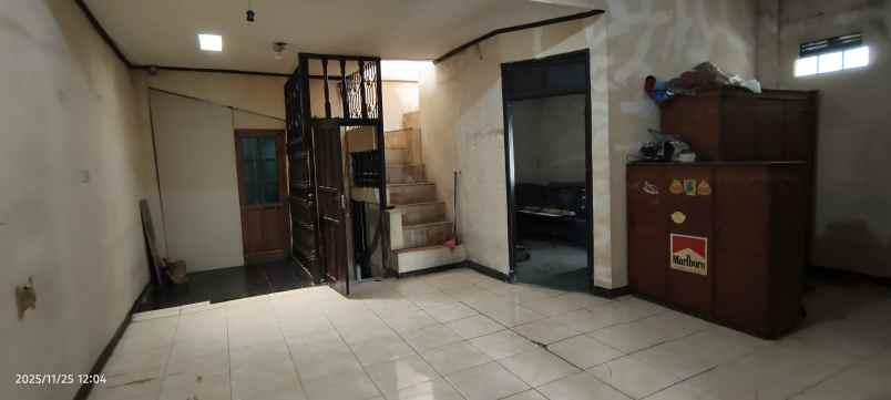 dijual rumah jl binong jati gatot