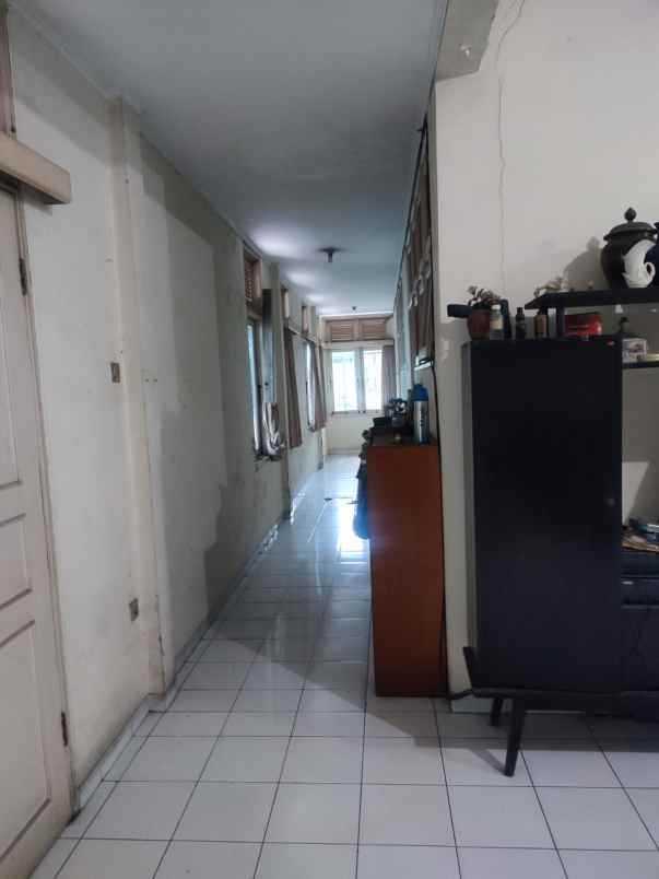 dijual rumah jl bojonegoro